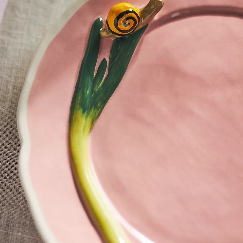 NWT Anthropoloigie Peach Faye Ladybug Dessert Plate - Picture 5 of 6